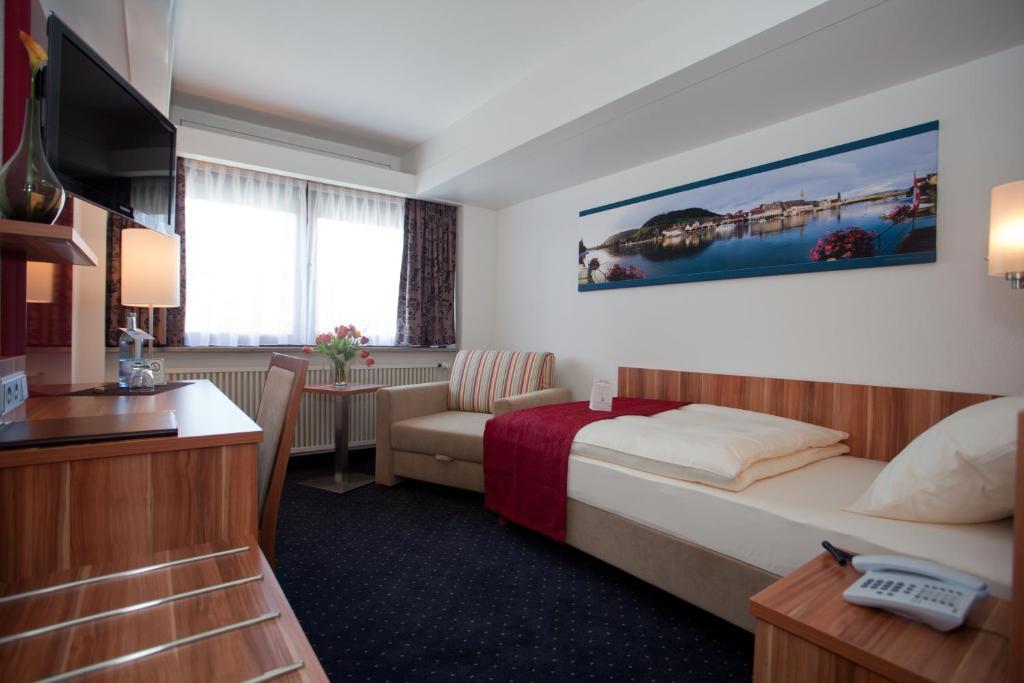 港口可努斯酒店 乌尔丁根-米尔霍芬 外观 照片